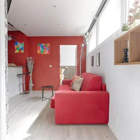 Apartament Charming Gambetta Saint Fargeau I Paryż